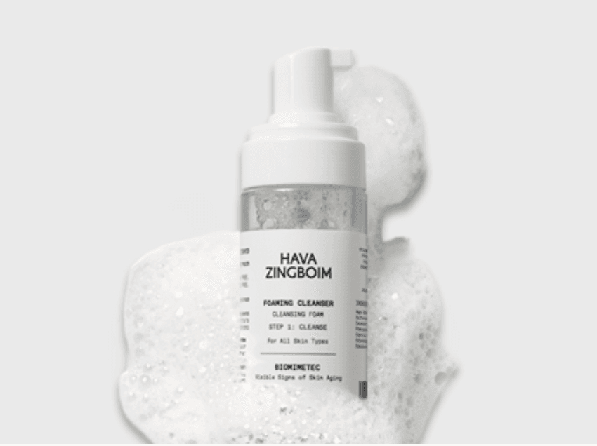 קצף ניקוי לפנים מבית חוה זינגבוים – FOAMING CLEANSER עם בועות רכות לניקוי עדין ועמוק.