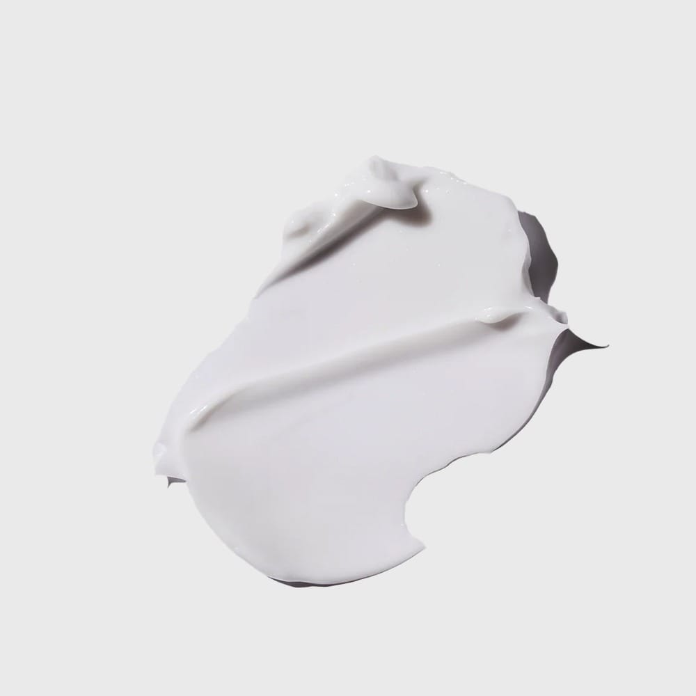 קרם הבהרה וזוהר לפנים White & Bright של חוה זינגבוים מבית YSEE by Yulia Galimidi – טיפול להבהרת כתמים ושיפור גוון העור